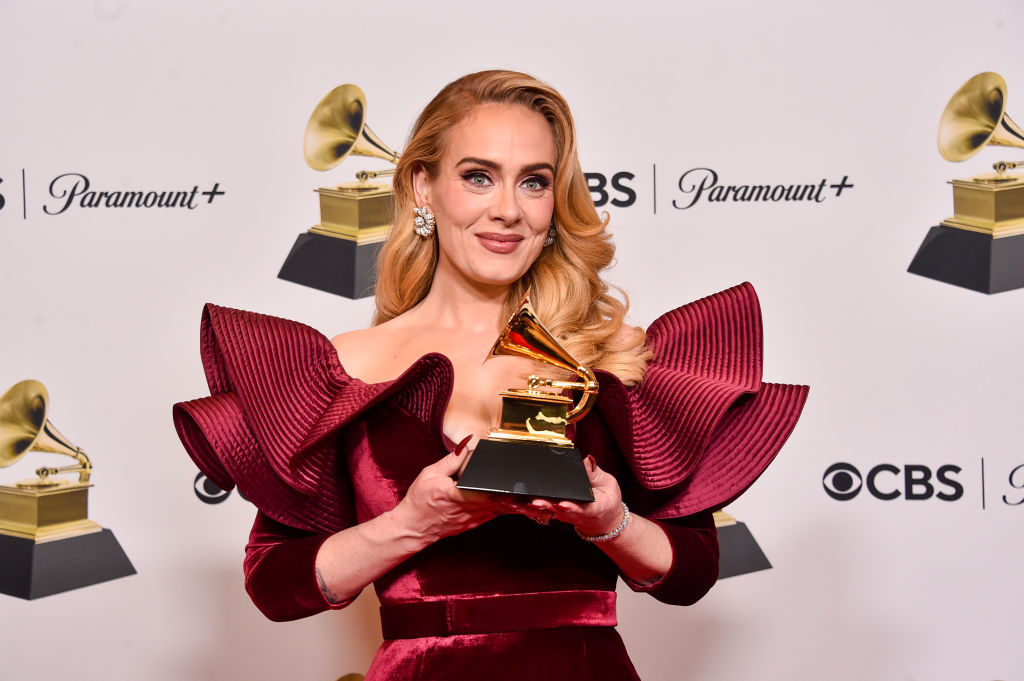 Adele en los premios Grammy 2023 