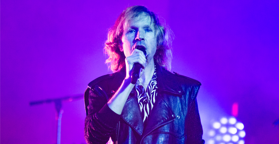 Beck se pone en mood romántico con su nueva rola "Thinking About You"