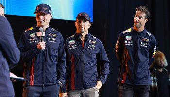 De ministro a maestro: Daniel Ricciardo confesó que buscará aprender de Checo para volver a Fórmula 1