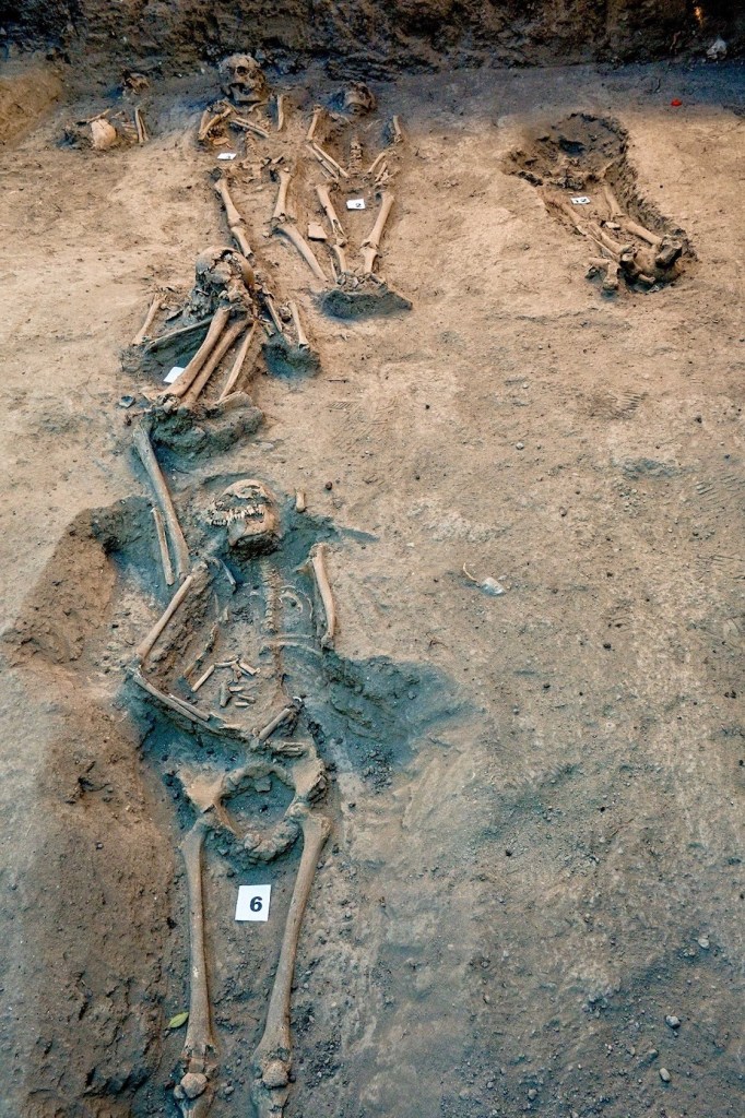 encontraron-cementerio-chapultepec-cdmx-esqueletos