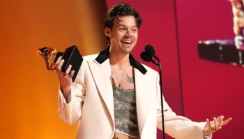 ¿Por qué Harry Styles fue criticado al ganar el premio Grammy a 'Mejor álbum del año'?