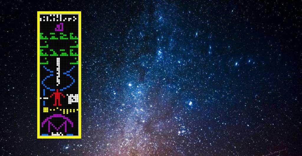 El mensaje de Arecibo sobre una fotografía de una constelación