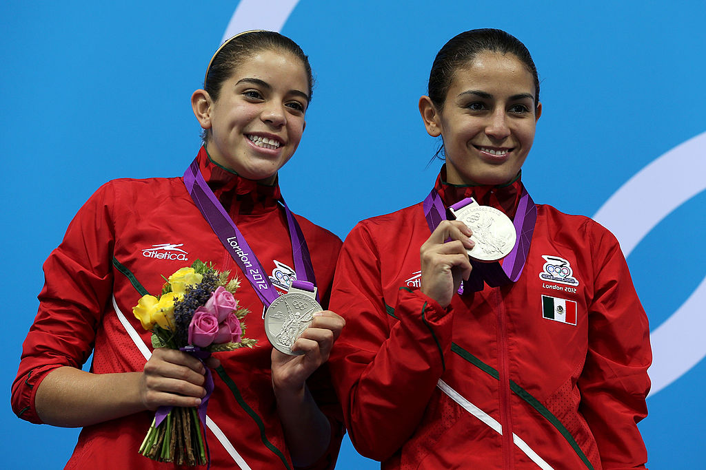 Paola Espinosa y Alejandra Orozco, medallistas de plata en clavado sincronizado desde la plataforma de 10 metros en Londres 2012