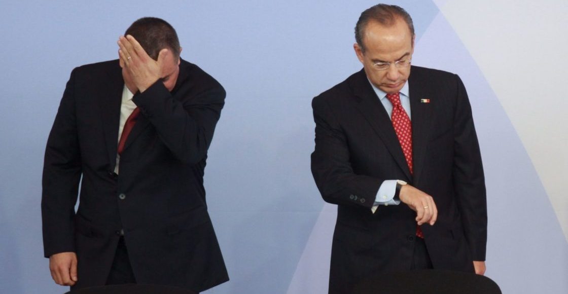 Genaro García Luna junto a Felipe Calderón