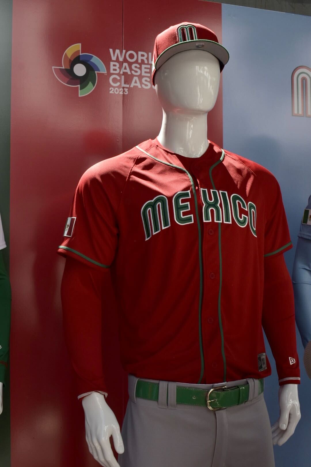En imágenes: Así es el uniforme de México para el Clásico Mundial de Beisbol 2023