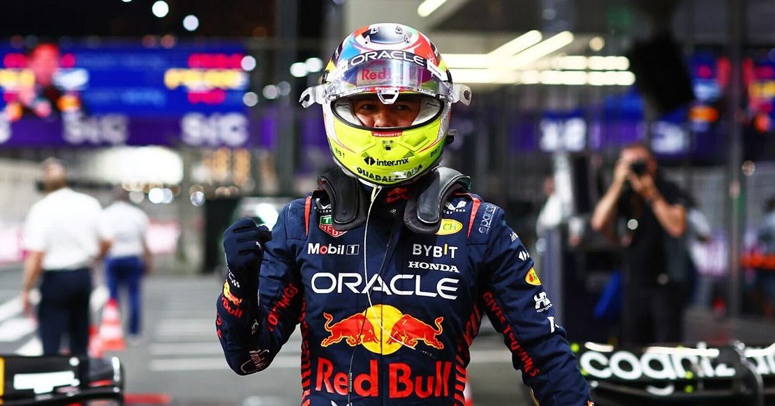 La emoción de Checo Pérez tras conseguir la pole en el Gran Premio de Arabia