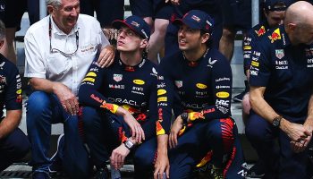 "Son libres de correr": La conversación de Christian Horner con Checo y Verstappen previa al GP de Arabia