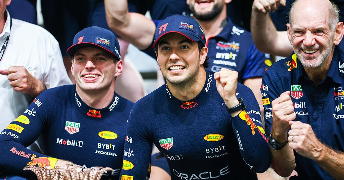 "No es lo ideal": La pedrada de Checo Pérez a Verstappen por la vuelta rápida en Arabia