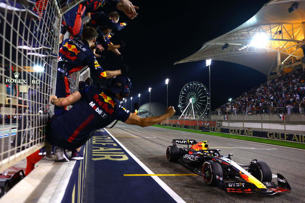 Red Bull celebra el podio de Checo Pérez en el GP de Baréin