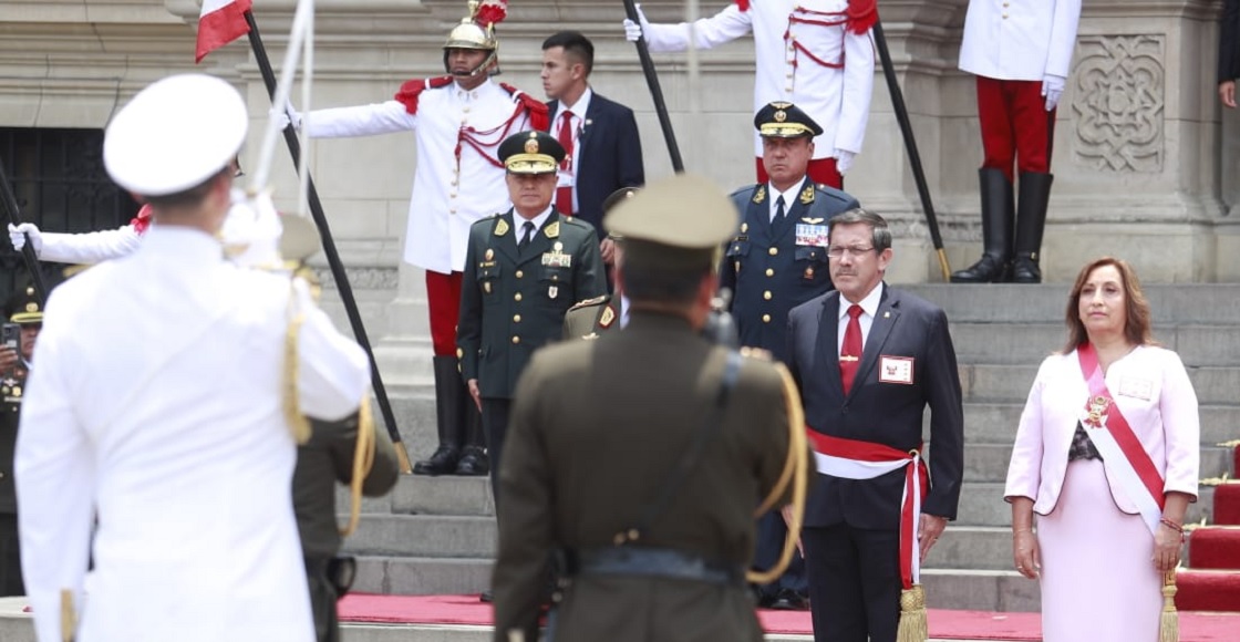 dina boluarte presidenta perú