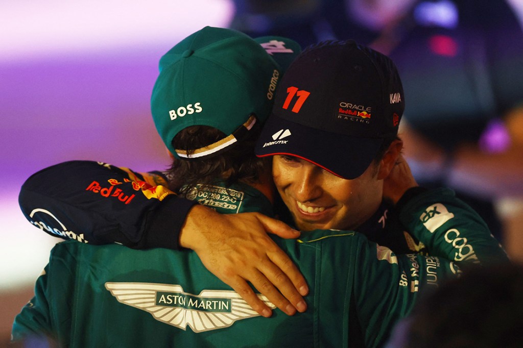 Checo Pérez y Fernando Alonso subieron al podio en el GP de Baréin