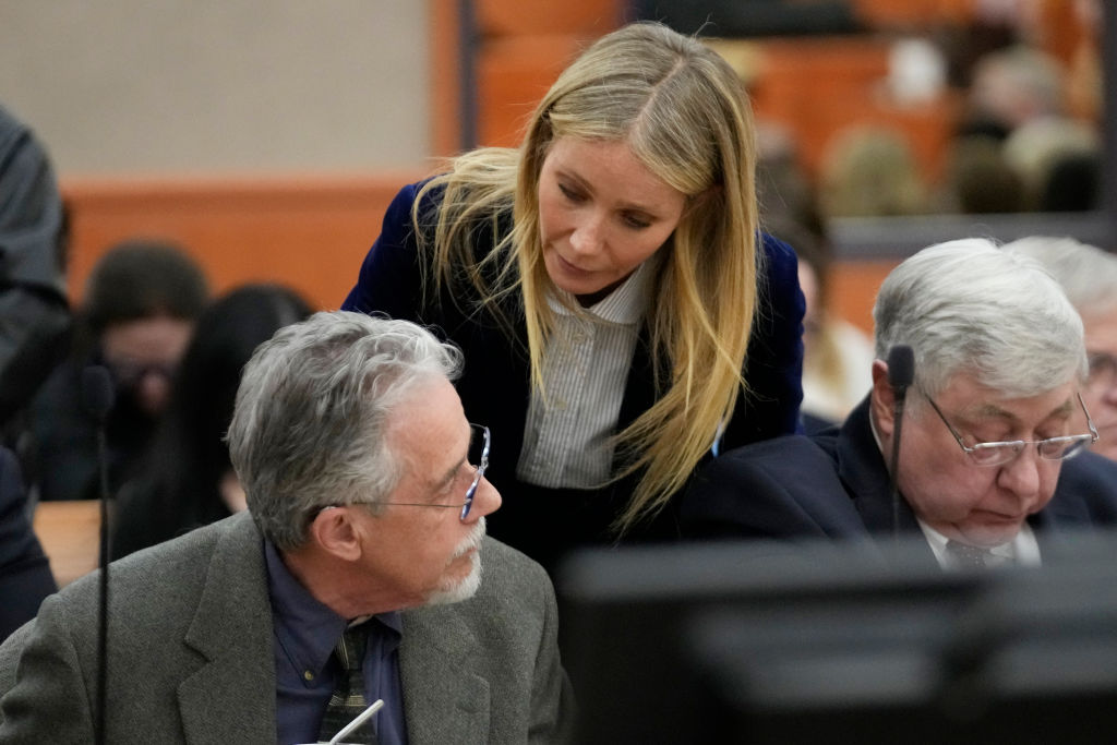 Gwyneth Paltrow y Terry Sanderson al cierre de su juicio