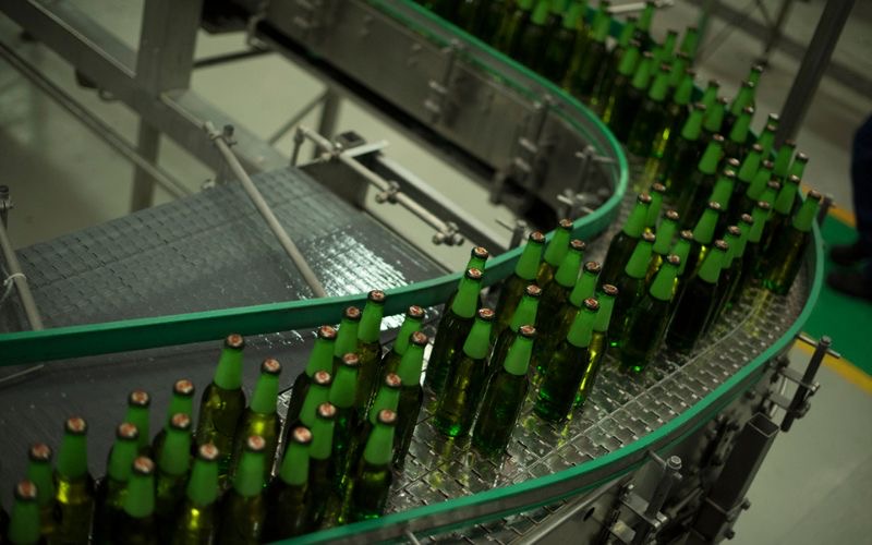Heineken México usa menos agua para producir cerveza