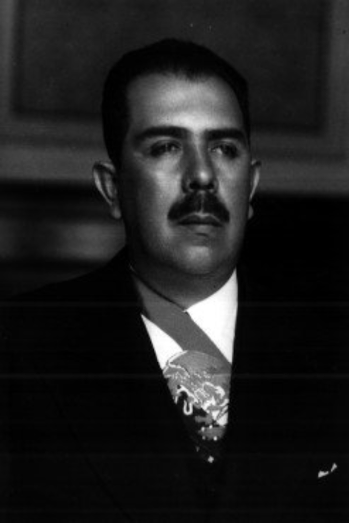 Lázaro Cárdenas del Río.