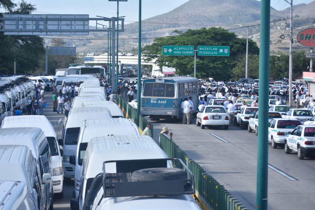 ¿A qué hora y dónde? Transportistas preparan mega protesta este lunes 6 de marzo en CDMX