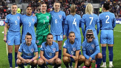 La historia detrás de la extraña formación de la Selección de Inglaterra Femenil ante Australia