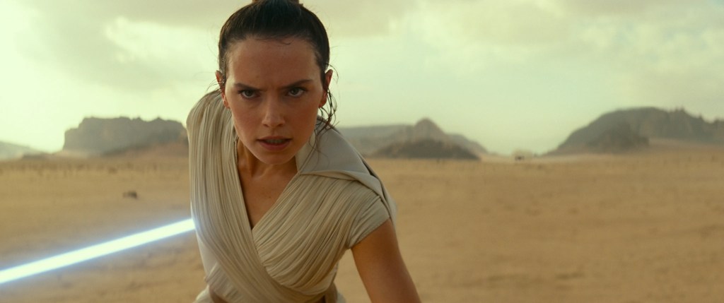 Lo que sabemos sobre las nuevas película de Star Wars y el regreso de Daisy Ridley