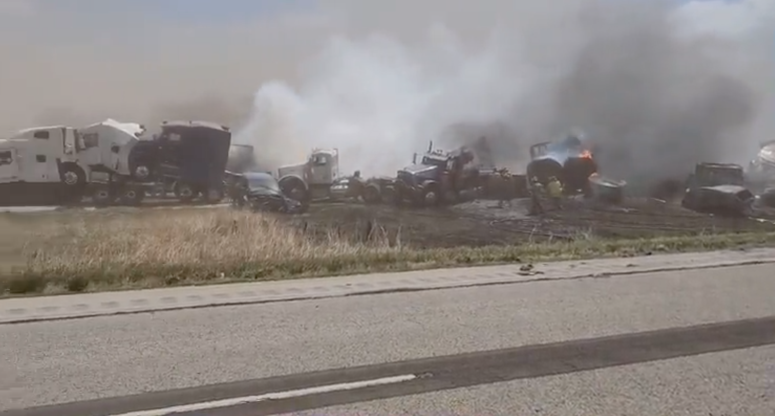 carretera-choque-carambola-estados-unidos