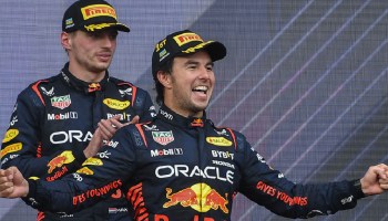 Max Verstappen y Checo Pérez, pilotos de Red Bull