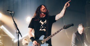Así fue el regreso a los escenarios de Foo Fighters con su nuevo baterista. Noticias en tiempo real