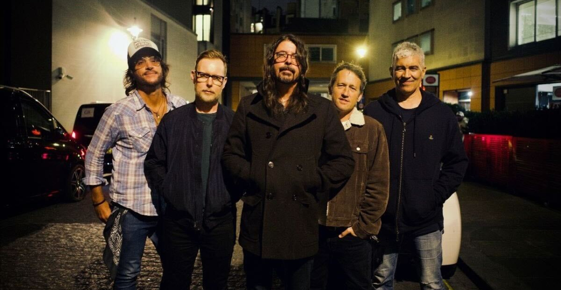 Foo Fighters estrenan la emotiva rola "Under You" y anuncian un show en línea muy especial