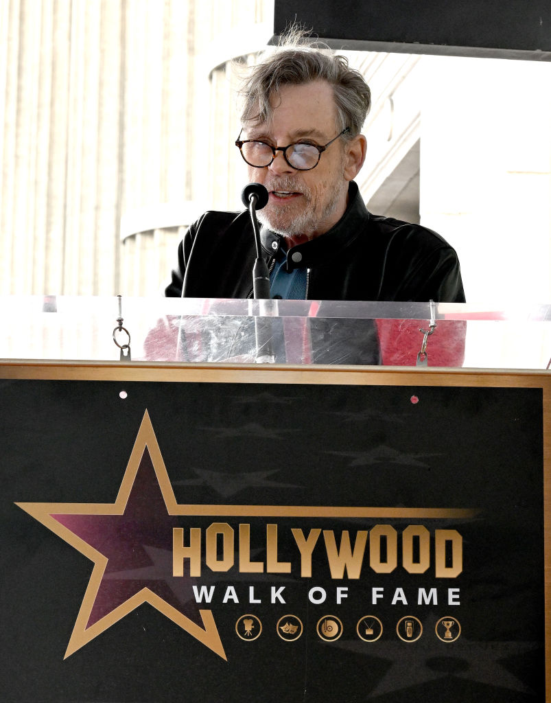 Homenaje de Mark Hamill a Carrie Fisher en el Paseo de la Fama de Hollywood 