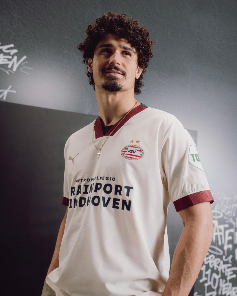 Camiseta del PSV para la campaña 2023-2024