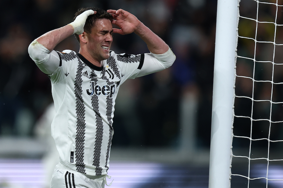 Dusan Vlahovic y un mal momento para la Juventus