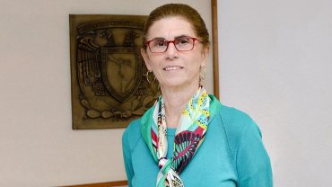 mama-de-sheinbaum-annie-pardo-cemo-premio-nacional-de-ciencias-2022-2