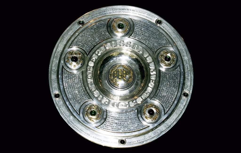 El trofeo de la Bundesliga, a nada de pertenecer al Borussia Dortmund