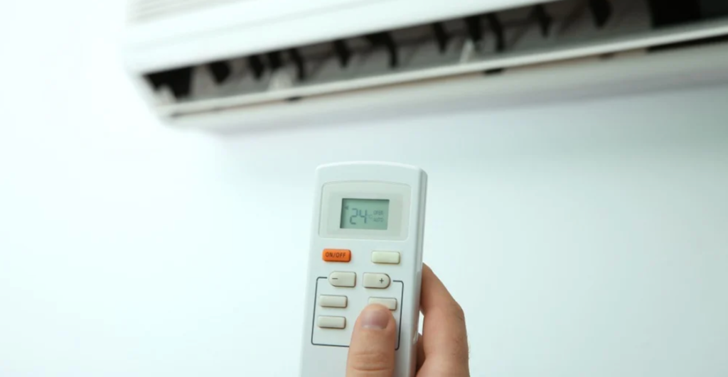 a-que-temperatura-debes-poner-aire-acondicionado-ahorrar-luz-energia-1