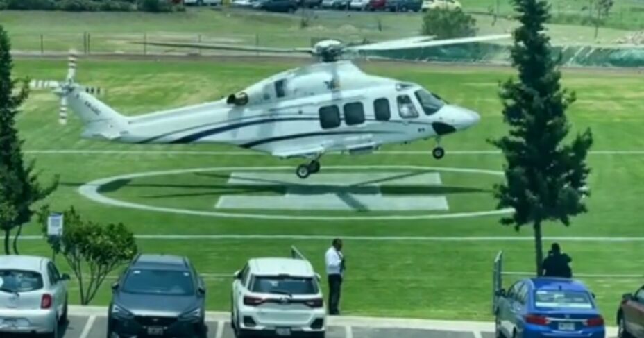 Humildad nivel: Estudiante llega a la escuela en... ¡¿helicóptero?! 