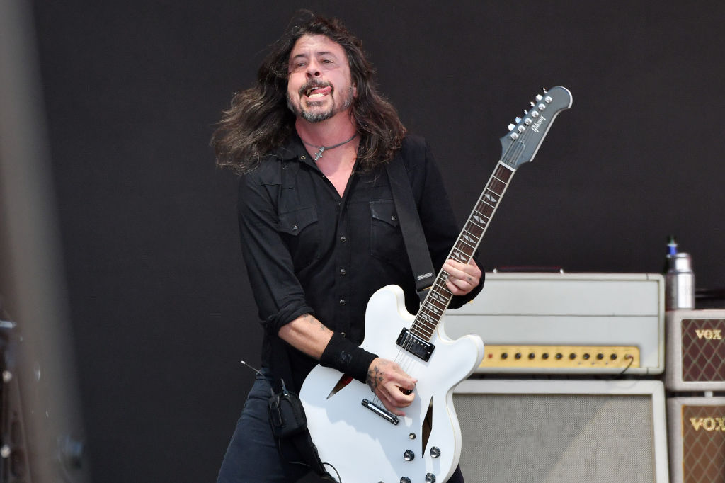  Fotos y videos de la presentación "sorpresa" de Foo Fighters en Glastonbury 2023 
