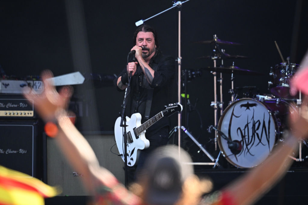 Fotos y videos de la presentación "sorpresa" de Foo Fighters en Glastonbury 2023 