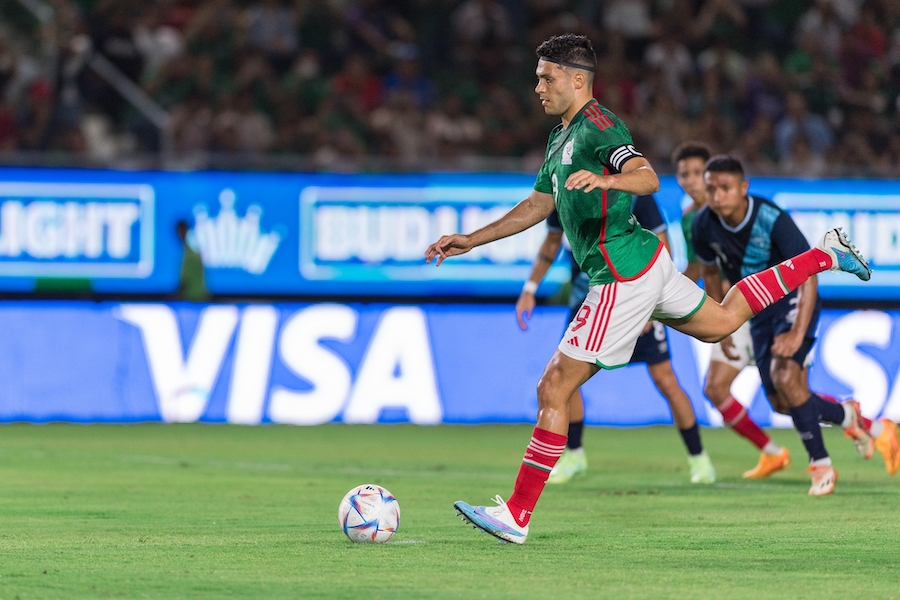 Raúl Jiménez llegó a 30 goles con la Selección Mexicana