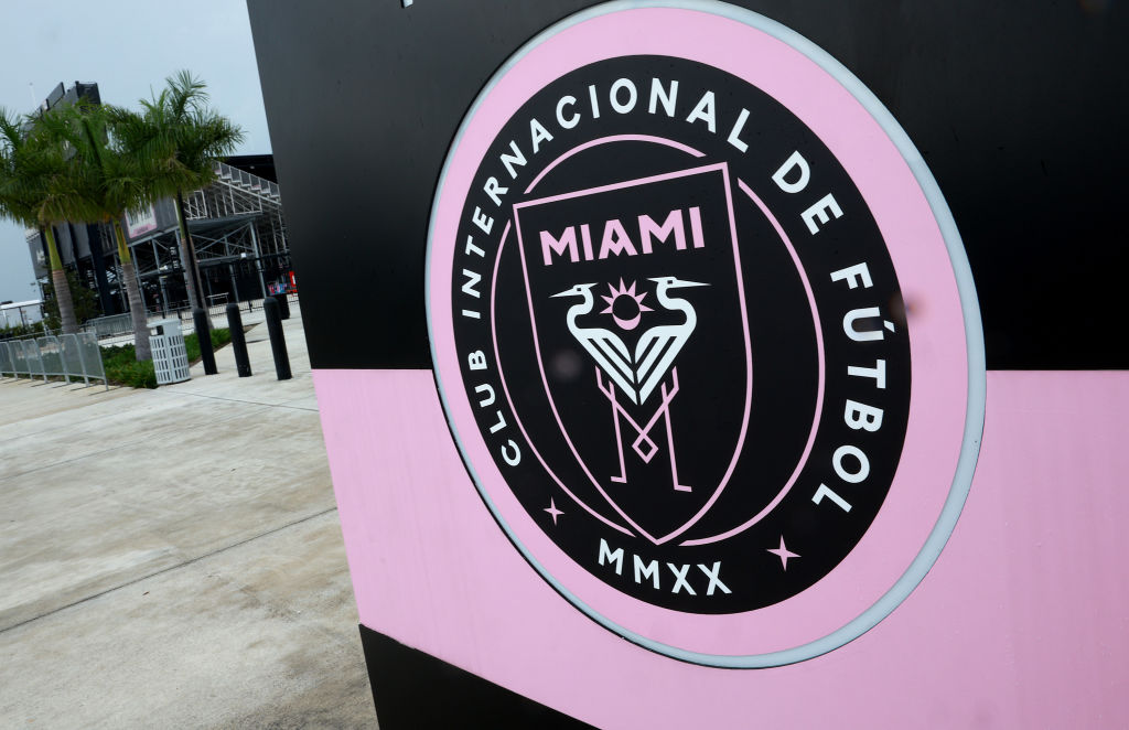 Xavi pide a la afición de Barcelona respetar decisión de de Messi de ir al Inter Miami