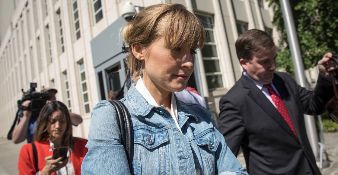 Allison Mack salió de la cárcel después de cumplir dos años de condena por el caso de NXIVM