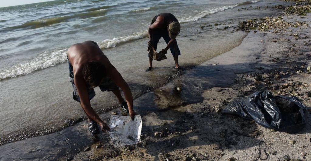 Fotos del derrame de Pemex en Ek Balam que llegó a playas de Campeche
