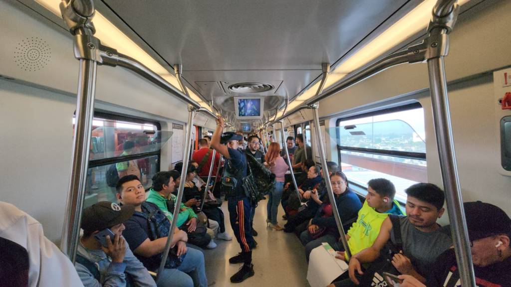 Línea 12 del Metro: Imágenes de la reapertura de 5 estaciones y las protestas por las obras