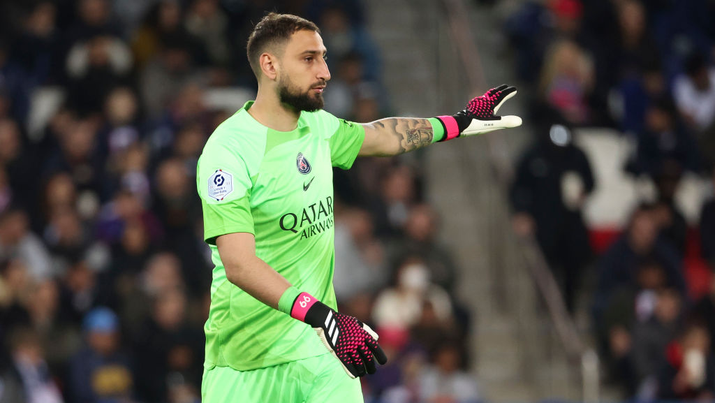 Gianluigi Donnarumma fue golpeado y asaltado en su casa en París