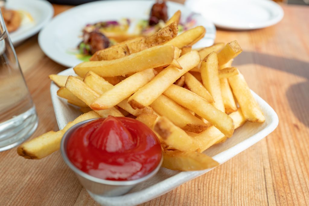 ¿La catsup va en el refrigerador o no? Una marca lo aclara