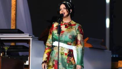 Lana Del Rey quemó a su exnovio con una rola (y en pleno concierto)