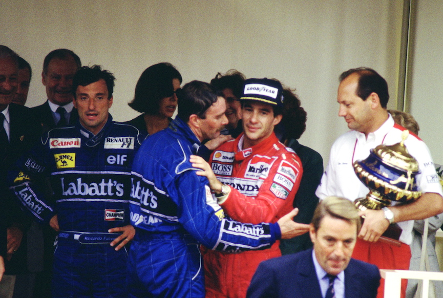 Ayrton Senna y Nigel Mansell en el podio de Hungría