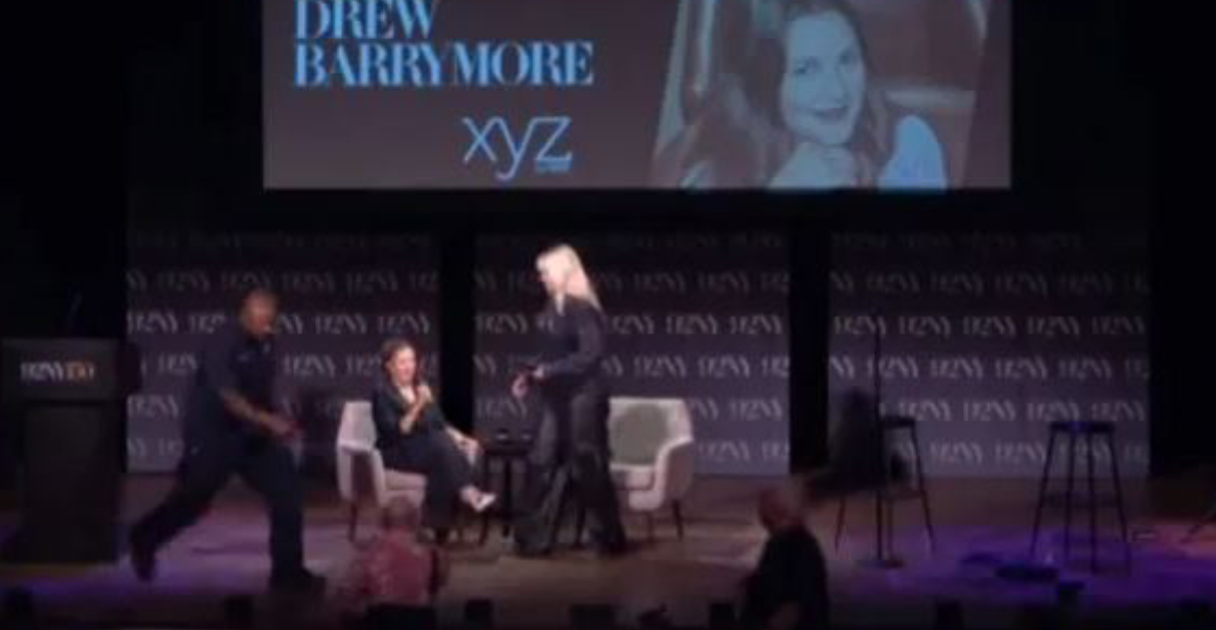 El aterrador momento que vivió Drew Barrymore con un acosador durante un evento