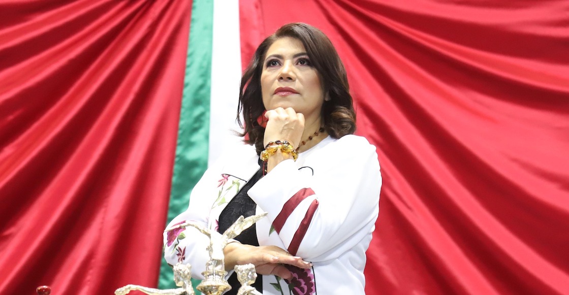 diputada adela ramos libros de texto