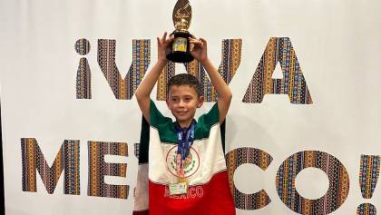 La victoria de Roi Fernando Monroy, niño de 9 años que ganó Campeonato de Aritmética en Malasia