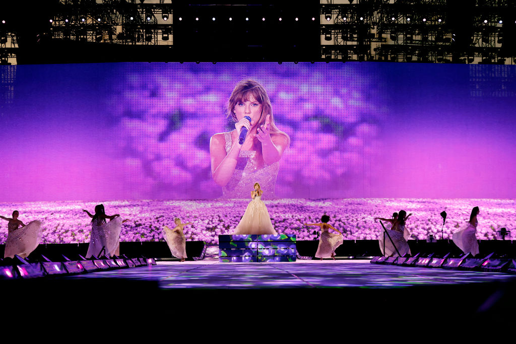 Los secretos detrás del escenario y vestuario de Taylor Swift para 'The Eras Tour'