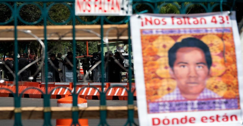 Para no olvidar Ayotzinapa: Un resumen del caso de la desaparición de los 43