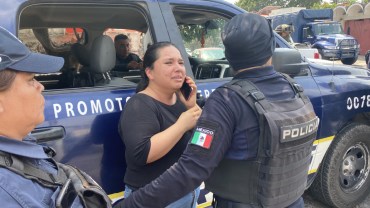 Porque México: Policías de Morelos golpean a reportera de Aristegui Noticias