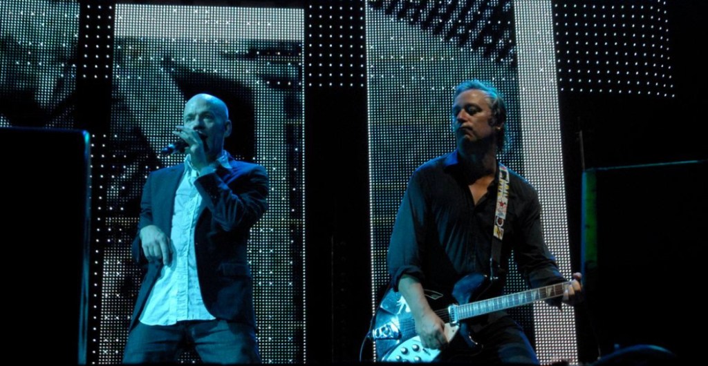 R.E.M. lanzará una reedición de 'Up' por su 25 aniversario con rolas inéditas y más